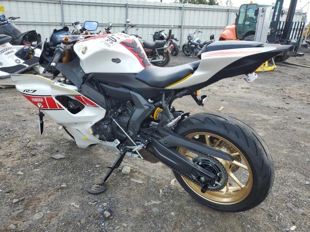 2022 YAMAHA YZFR7 JYARM38E7NA002810
