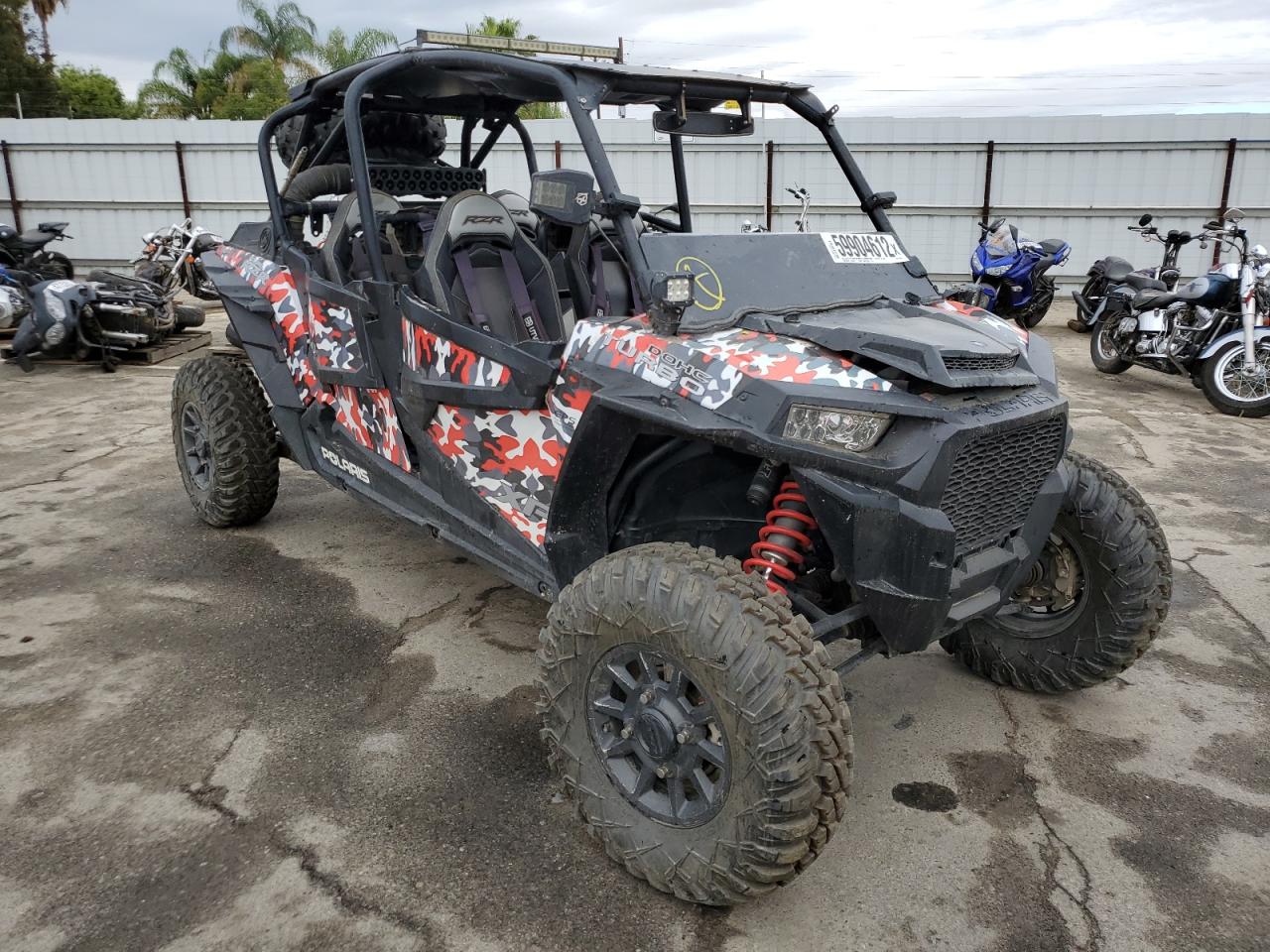 3NSVFE927JF404906 POLA RZR XP 100 2018