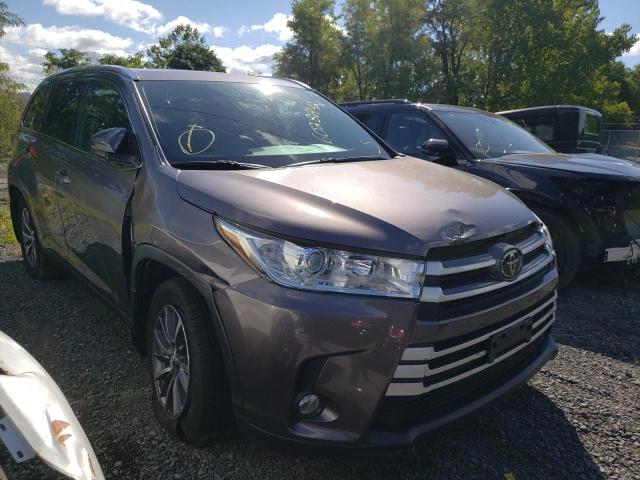 Salvage cars for sale from Copart Marlboro, NY: 2019 Toyota Highlander