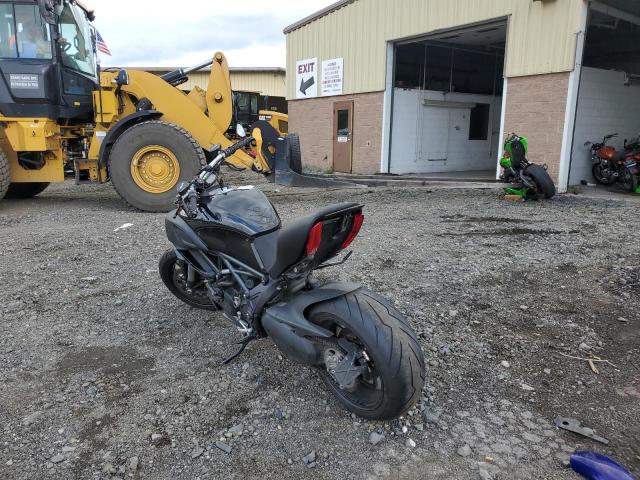 2012 DUCATI DIAVEL ZDM13BLW0CB008166