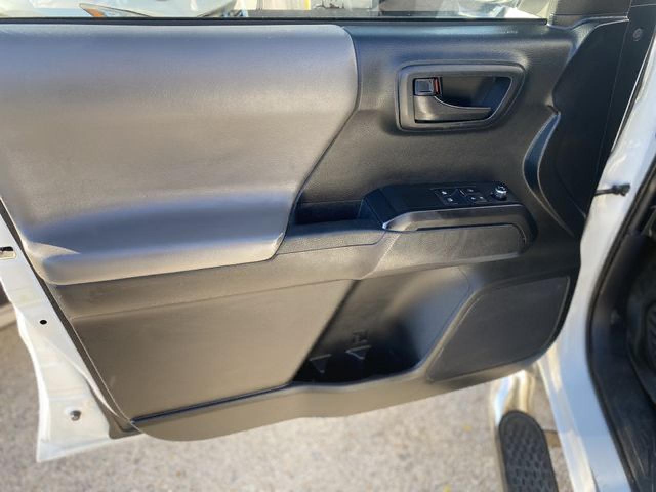 2018 Toyota Tacoma Access Cab VIN: 5TFRX5GN2JX111160 Lot: 60428172