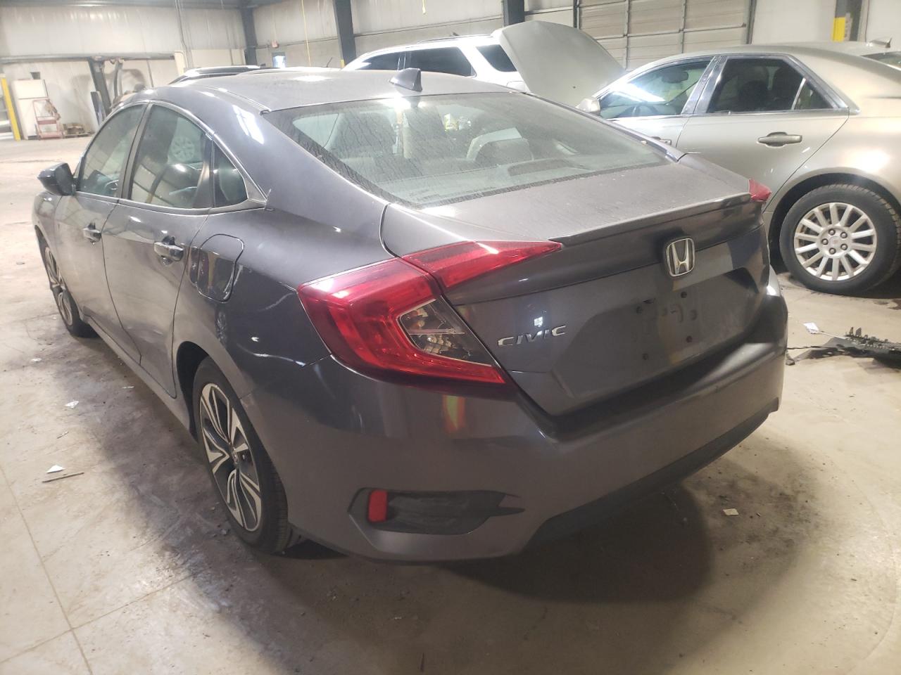 2HGFC1F76HH639360 2017 Honda Civic Exl