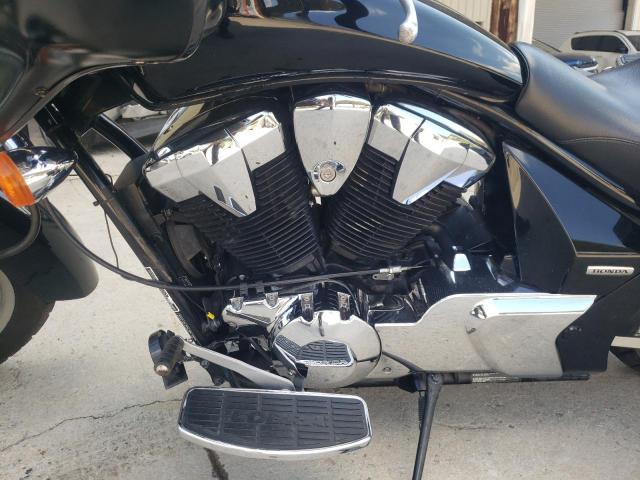 2010 HONDA VT1300 CR JH2SC6609AK000568