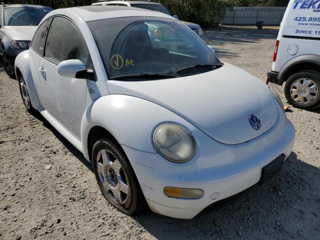 Salvage cars for sale from Copart Arlington, WA: 2001 Volkswagen New Beetle