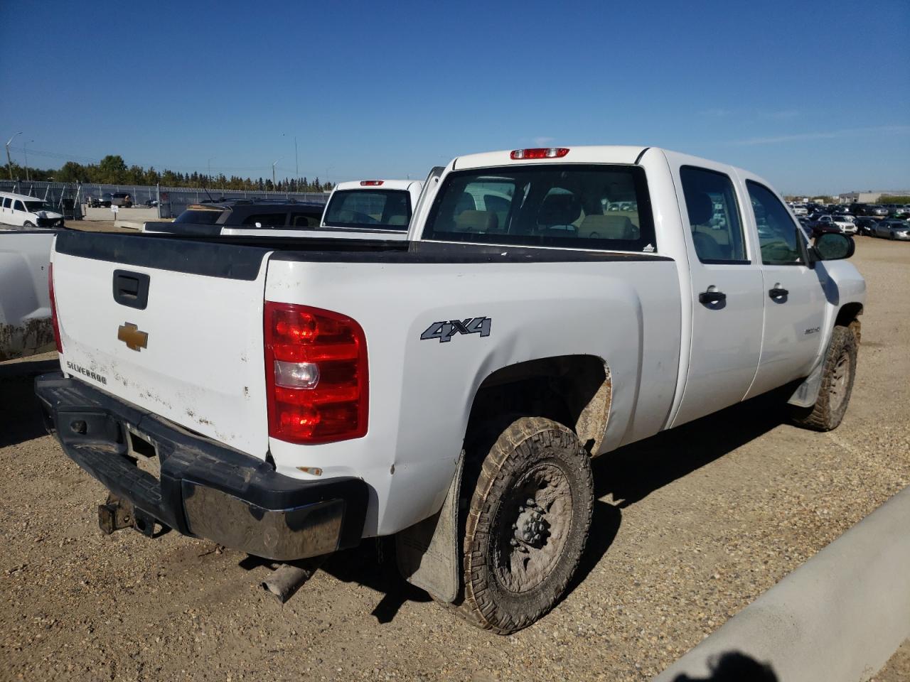 2012 Chevrolet Silverado - Image 4