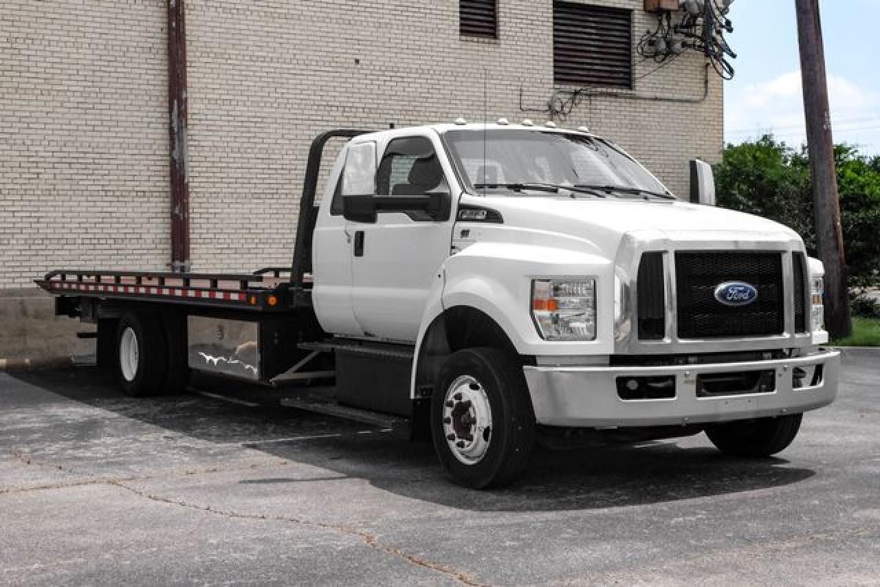 1FDNX6AY3HDB01221 2017 Ford F650 Super Duty