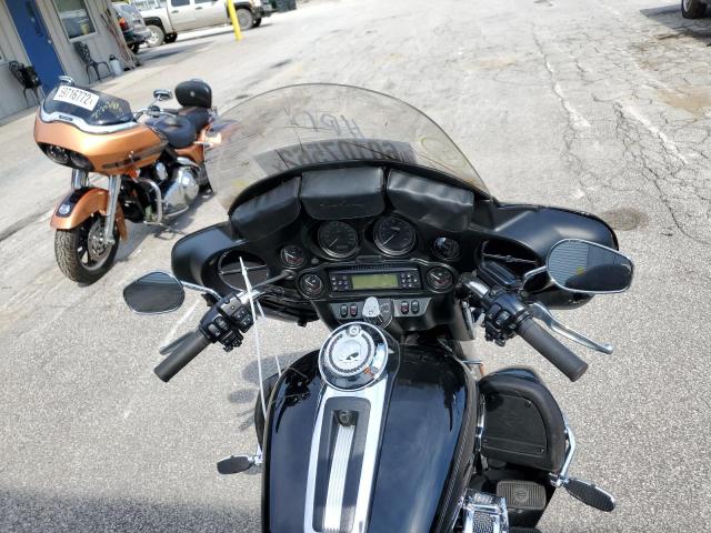 2011 HARLEY-DAVIDSON FLHTCUTG 1HD1MAM13BB851670