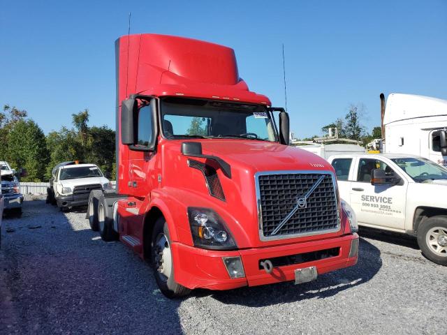 Salvage cars for sale from Copart Gastonia, NC: 2017 Volvo VN VNL