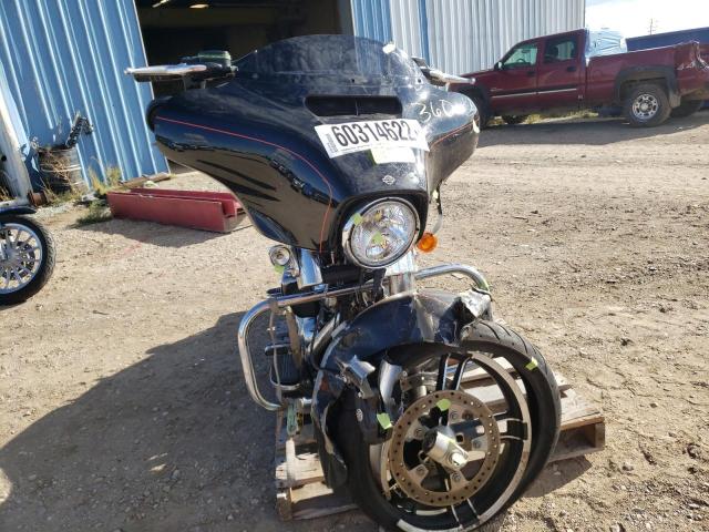 2019 HARLEY-DAVIDSON FLHX - 1HD1KBC15KB658305