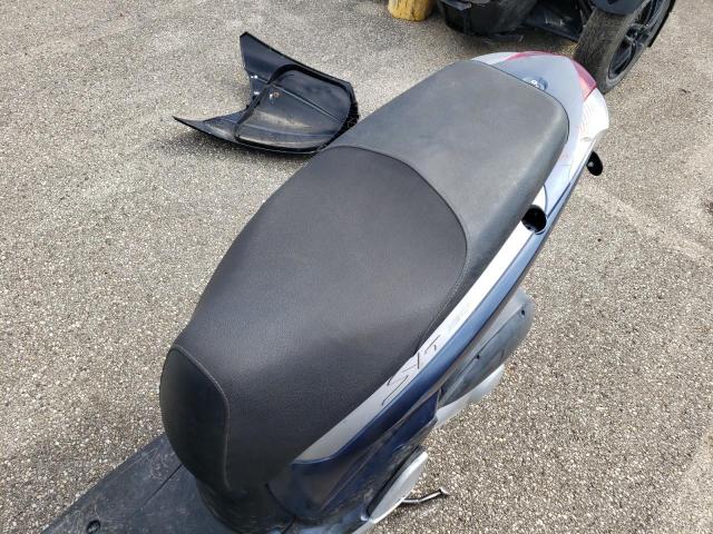 2010 HONDA SH150 D ZDCKF1010AF000707