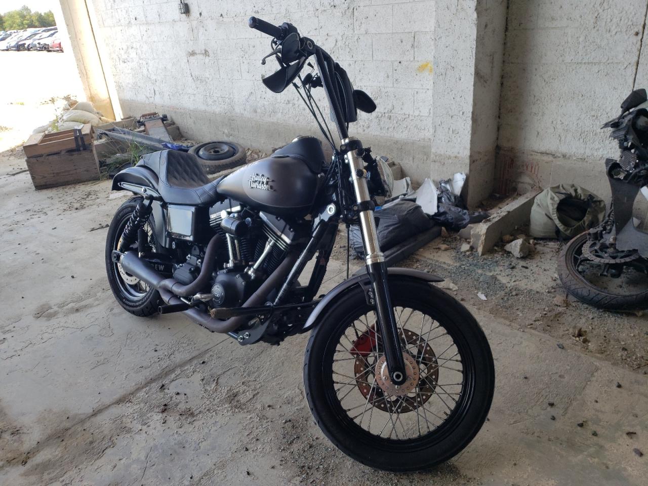 1HD1GXM15HC312075 HARLEY-DAVIDSON FXDB DYNA 2017