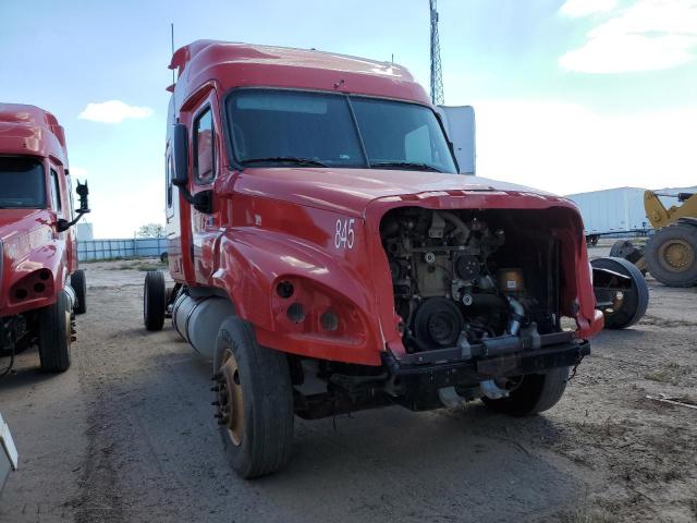 Salvage cars for sale from Copart Amarillo, TX: 2013 Freightliner Cascadia 1