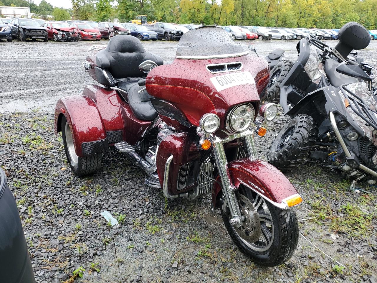 1HD1MAD12HB852365 HARLEY-DAVIDSON FLHTCUTG T 2017