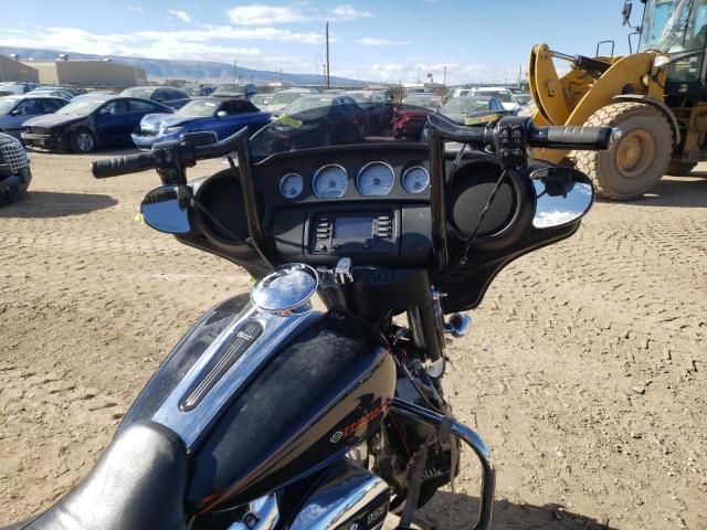 2019 HARLEY-DAVIDSON FLHX - 1HD1KBC15KB658305