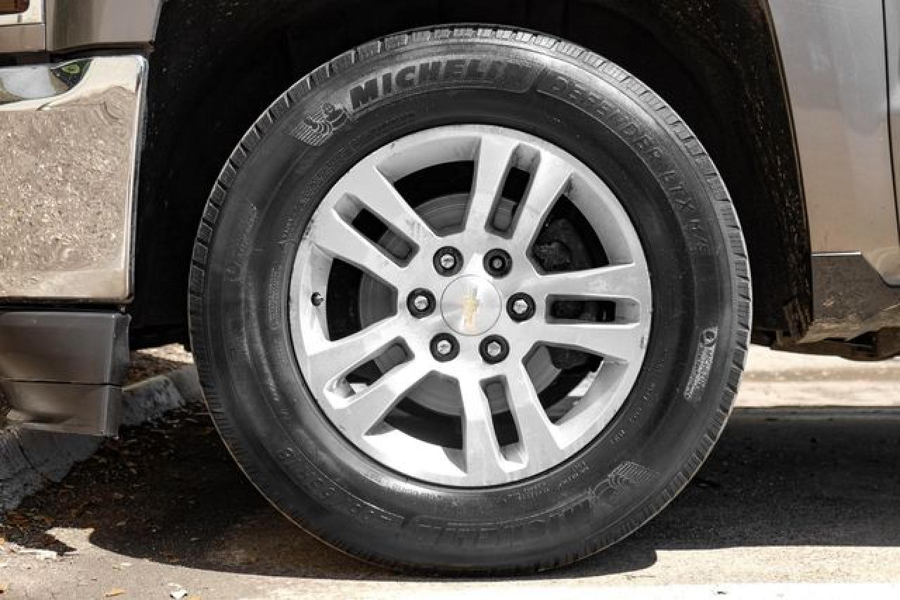 2017 Chevrolet Silverado C1500 Lt VIN: 3GCPCREC0HG305065 Lot: 60564222