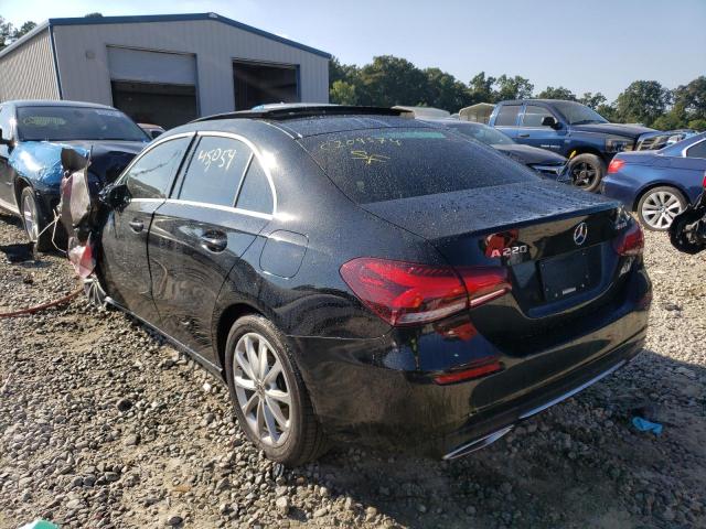 2019 MERCEDES-BENZ A 220 4MAT WDD3G4FB3KW027482