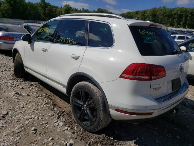 2017 VOLKSWAGEN TOUAREG WO WVGRF7BP4HD001046