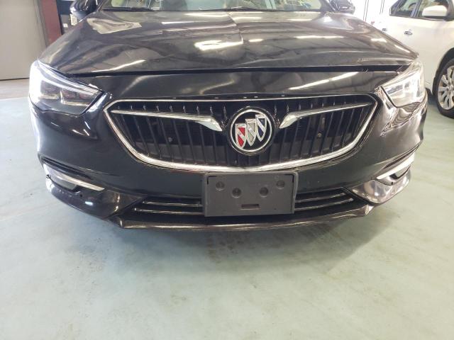 2018 BUICK REGAL ESSE W04GR6SX4J1082709