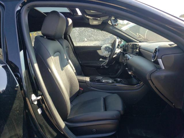 2019 MERCEDES-BENZ A 220 4MAT WDD3G4FB3KW027482