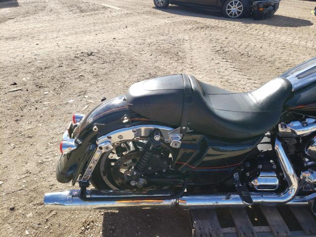 2019 HARLEY-DAVIDSON FLHX - 1HD1KBC15KB658305