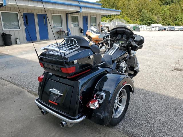 2011 HARLEY-DAVIDSON FLHTCUTG 1HD1MAM13BB851670