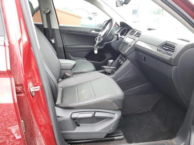2018 VOLKSWAGEN TIGUAN SE - 3VV2B7AX0JM129931