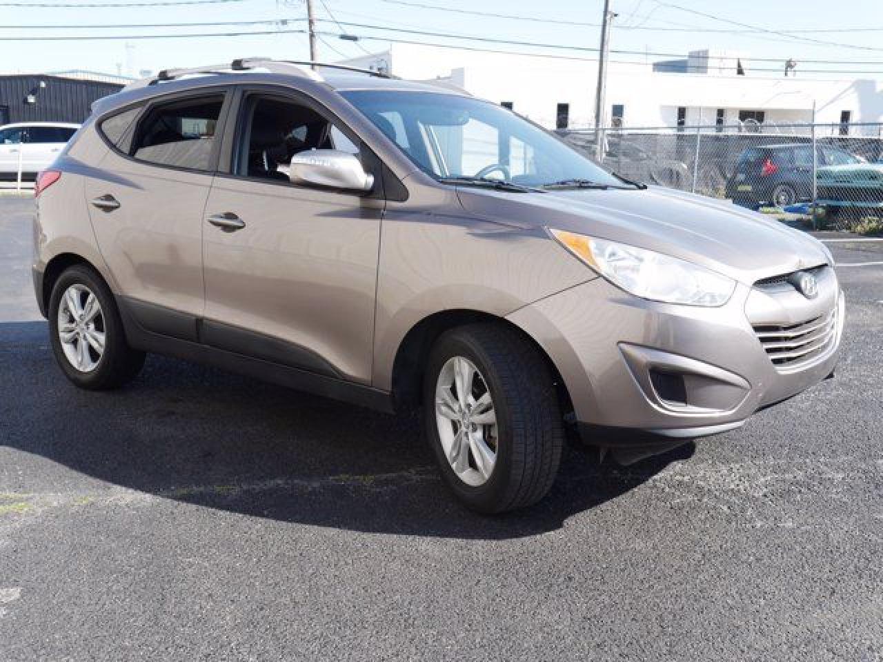 2012 Hyundai Tucson Gls VIN: KM8JU3AC5CU422583 Lot: 60807092