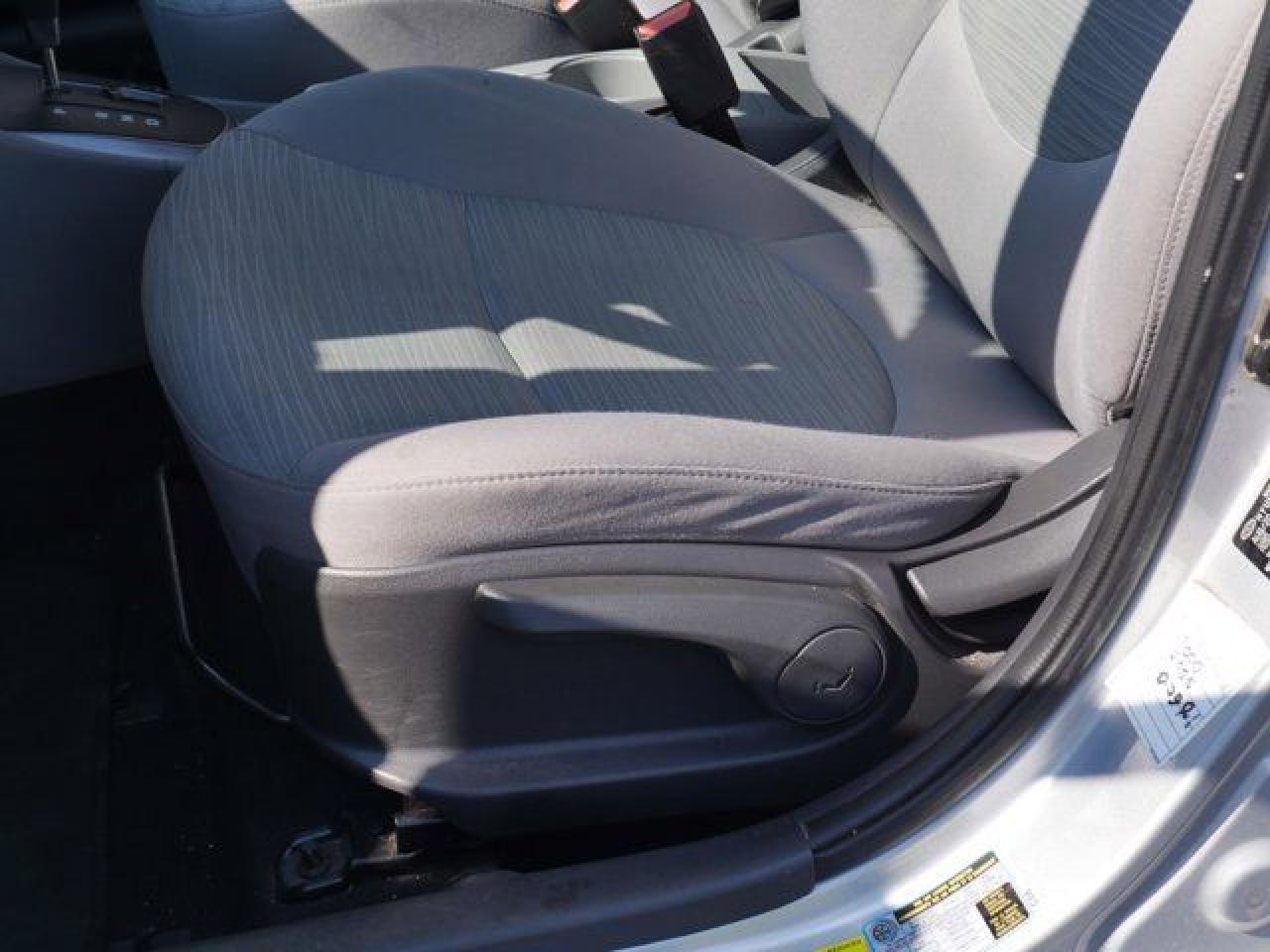 2016 Hyundai Accent Se VIN: KMHCT4AE7GU999477 Lot: 60806952