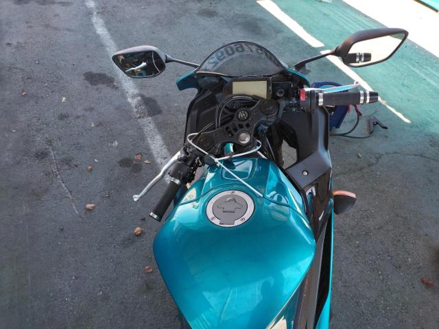 2021 YAMAHA YZFR3 A MH3RH18YXMK006464