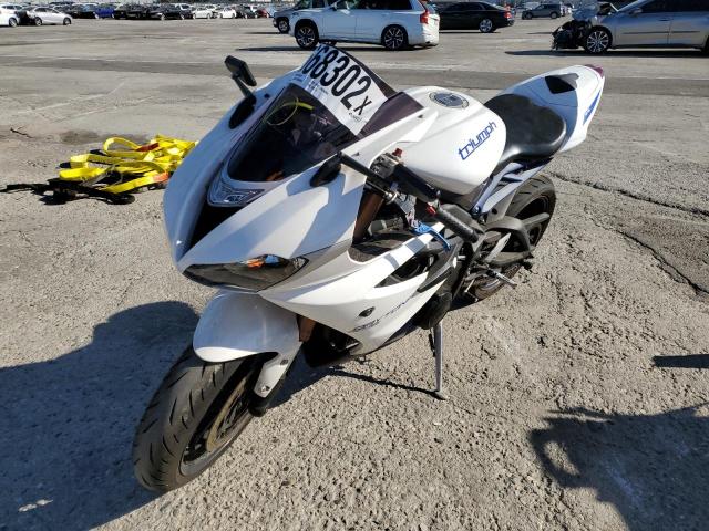 2014 TRIUMPH MOTORCYCLE DAYTONA675 SMTA01YK2EJ628113