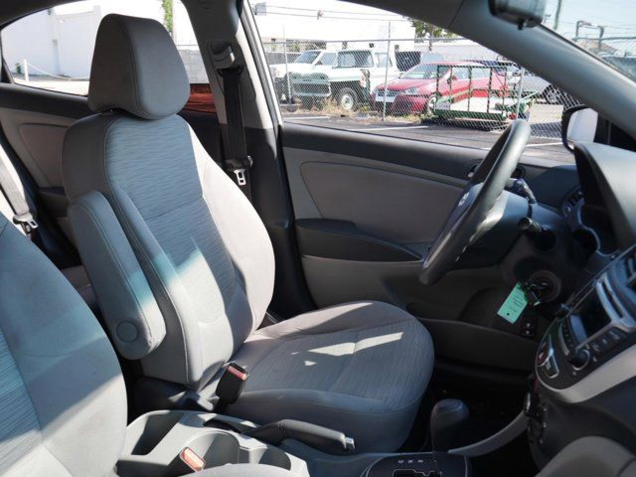 2016 Hyundai Accent Se VIN: KMHCT4AE7GU999477 Lot: 60806952