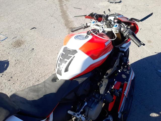 2019 DUCATI SUPERBIKE ZDM14B1W4KB009674
