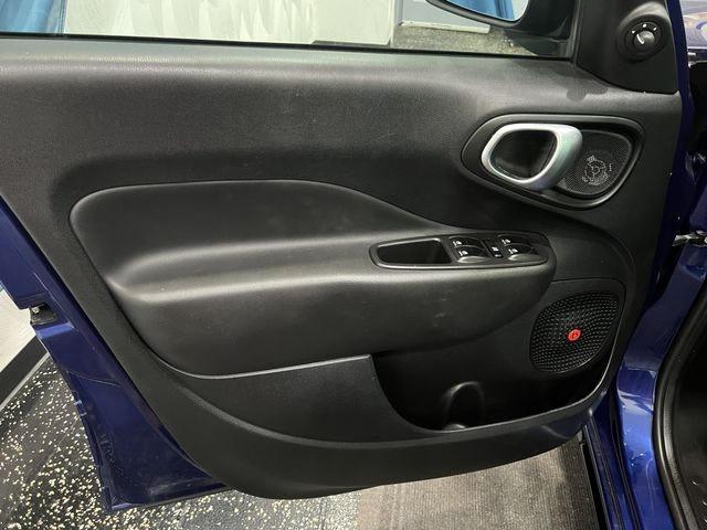 VIN: ZFBCFADH0GZ038256 Auction: COPART Lot: 60749802 Location: VA - HAMPTON ZFBCFADH0GZ038256 FIAT 500 2016 BLUE Photo 10