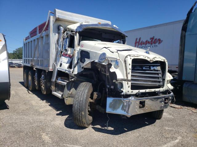 Salvage cars for sale from Copart Mocksville, NC: 2017 Mack 700 GU700