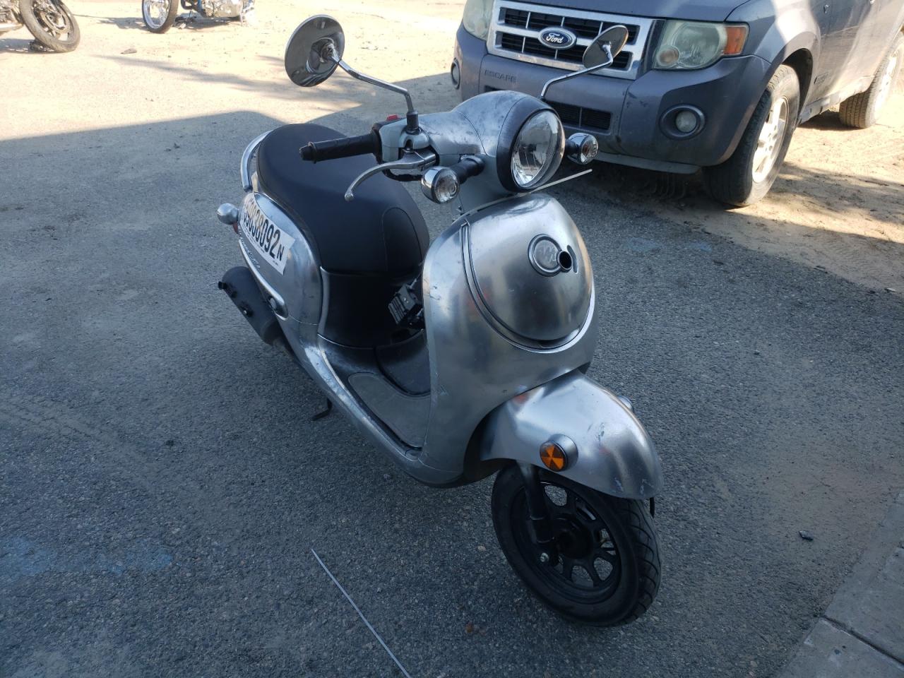 JH2AF7710LK400019 HONDA NCW50 2020