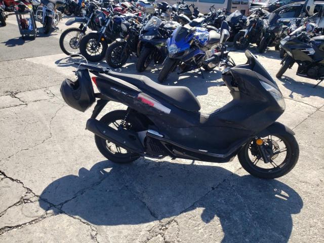 Salvage cars for sale from Copart Wilmington, CA: 2015 Honda PCX 150