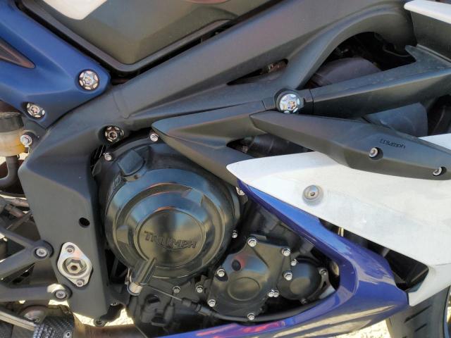 2014 TRIUMPH MOTORCYCLE DAYTONA675 SMTA01YK2EJ628113