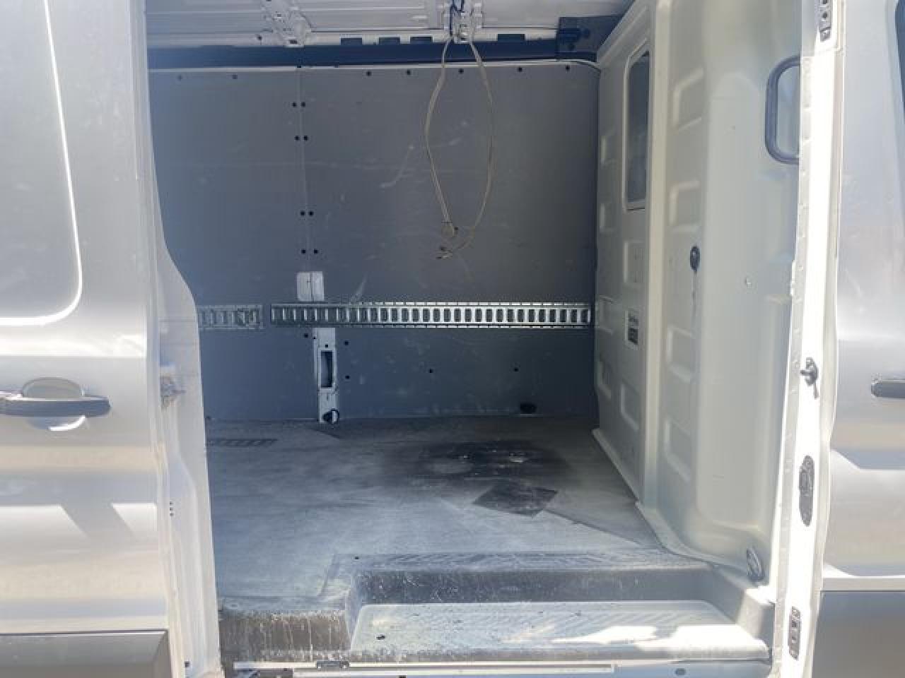 2015 Ford Transit T-150 VIN: 1FTNE2CM8FKB31398 Lot: 60760392