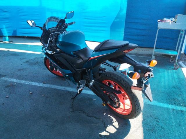 2021 YAMAHA YZFR3 A MH3RH18YXMK006464
