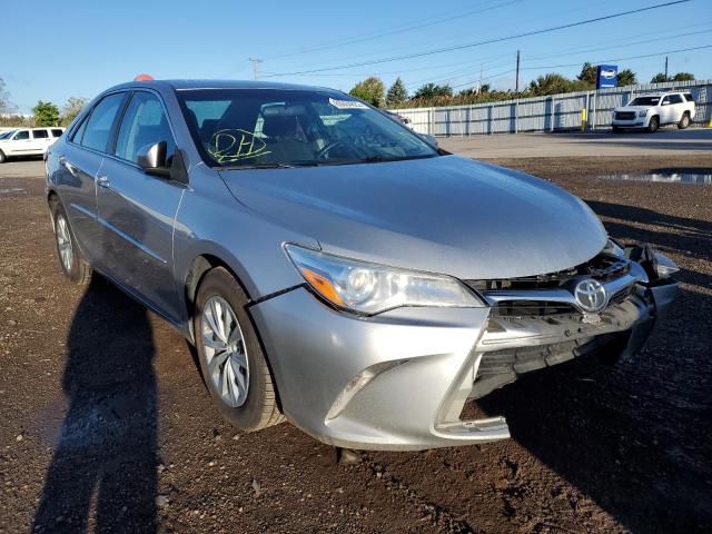 Salvage cars for sale from Copart Columbia Station, OH: 2016 Toyota Camry LE