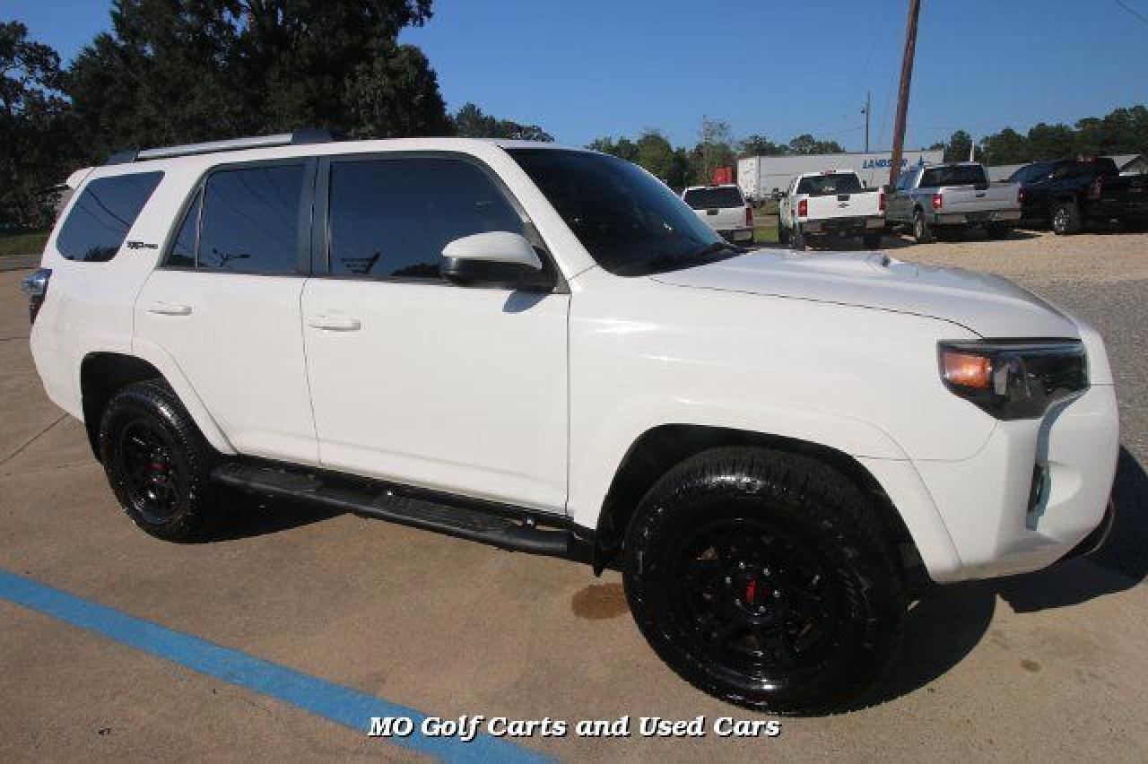 2015 Toyota 4Runner Sr5 VIN: JTEBU5JR8F5263593 Lot: 60910922