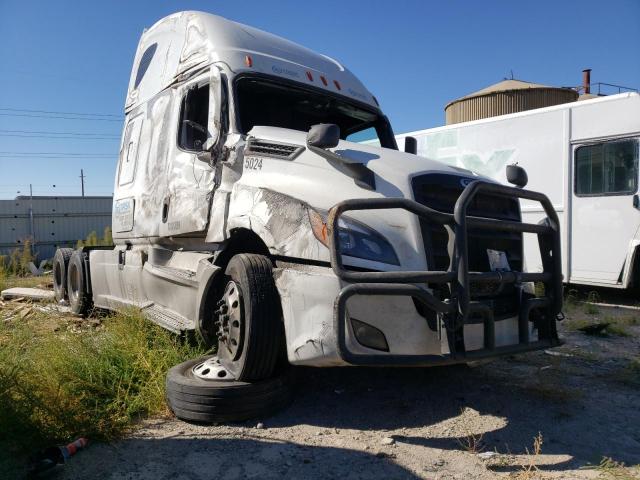 1FUJHHDR4NLNA4243 2022 FREIGHTLINER ALL OTHER-0