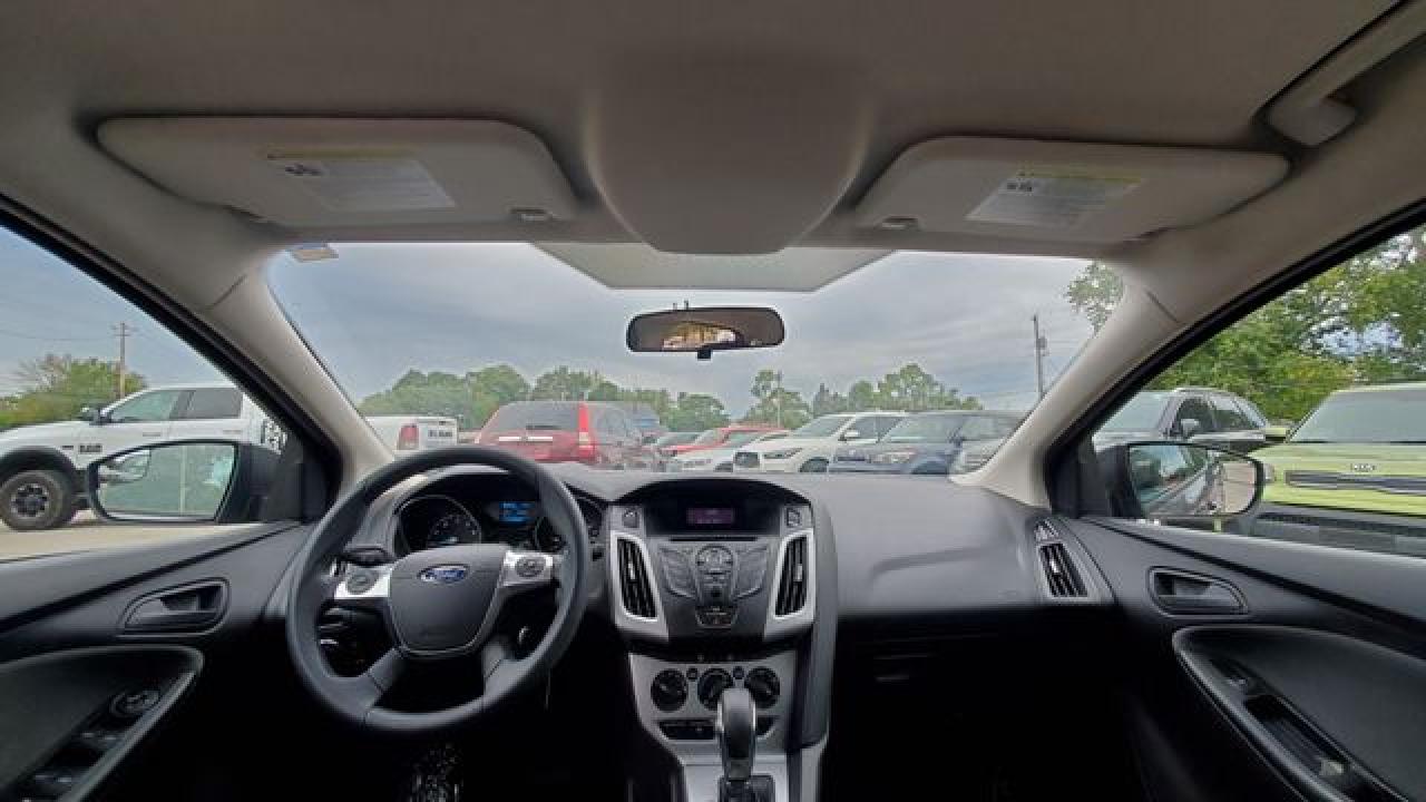 2012 Ford Focus Se VIN: 1FAHP3K26CL305462 Lot: 60901972