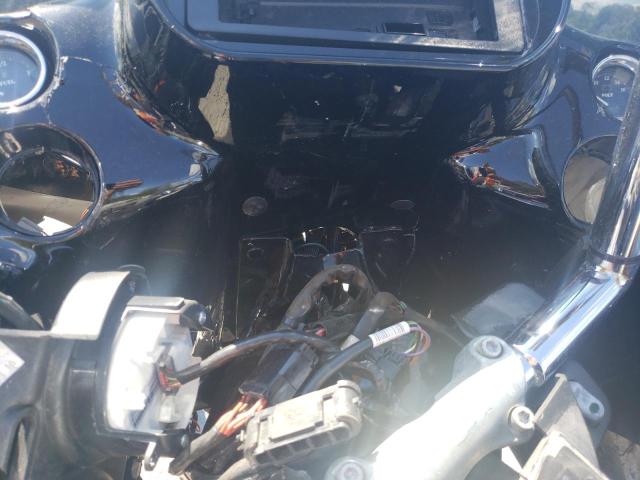 2011 HARLEY-DAVIDSON FLTRU 1HD1KGM14BB619085