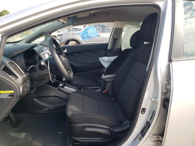VIN: 3KPFK4A73JE276382 Auction: COPART Lot: 60164852 Location: MO - SPRINGFIELD 3KPFK4A73JE276382 KIA FORTE 2018 SILVER Photo 5