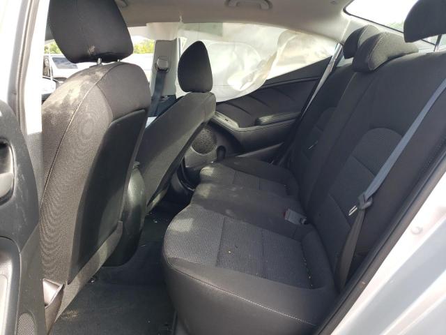 VIN: 3KPFK4A73JE276382 Auction: COPART Lot: 60164852 Location: MO - SPRINGFIELD 3KPFK4A73JE276382 KIA FORTE 2018 SILVER Photo 6