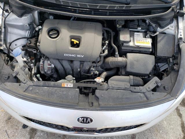 VIN: 3KPFK4A73JE276382 Auction: COPART Lot: 60164852 Location: MO - SPRINGFIELD 3KPFK4A73JE276382 KIA FORTE 2018 SILVER Photo 7