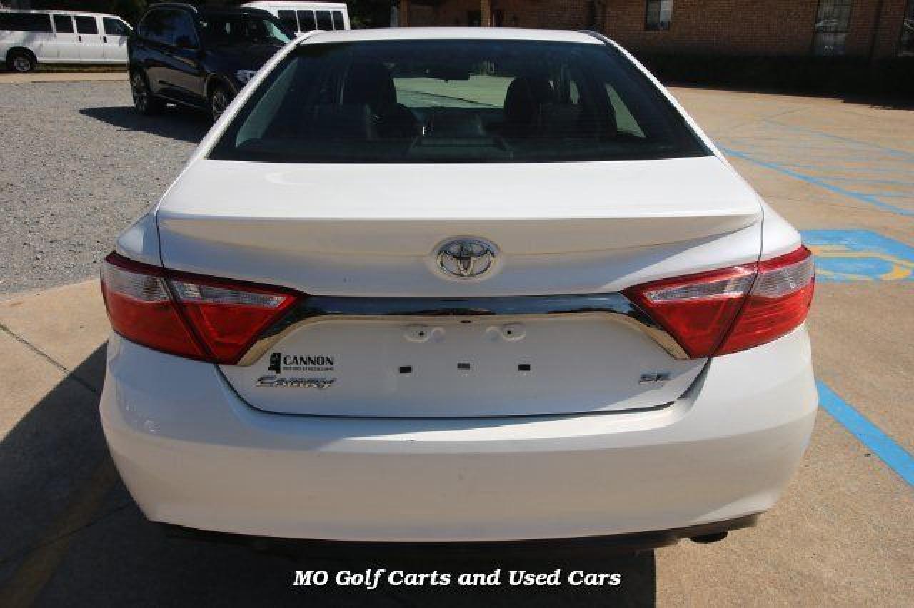 2015 Toyota Camry Le VIN: 4T1BF1FK7FU073336 Lot: 60910912