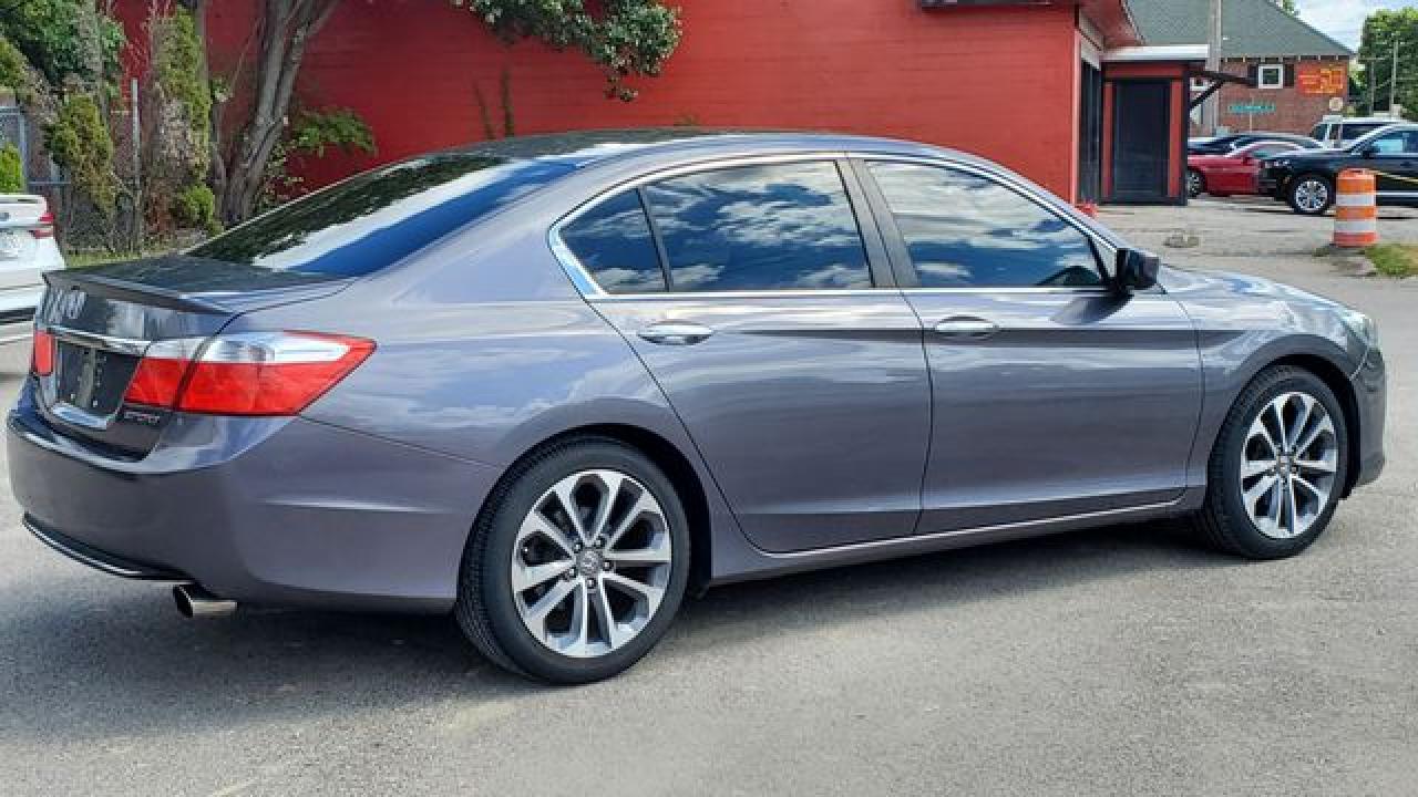 1HGCR2F51FA162094 2015 Honda Accord Sport