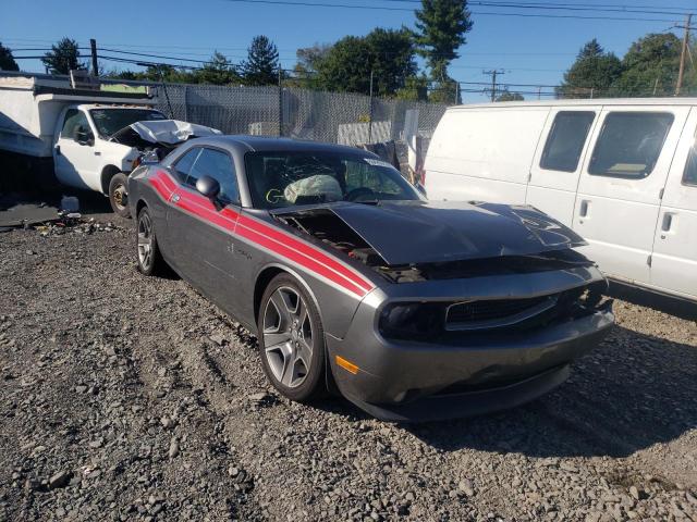 Dodge Challenger Yellow Jacket srt 8